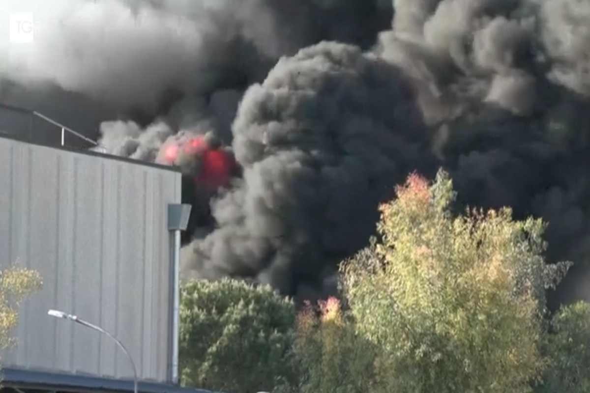 incendio nella terra dei fuochi